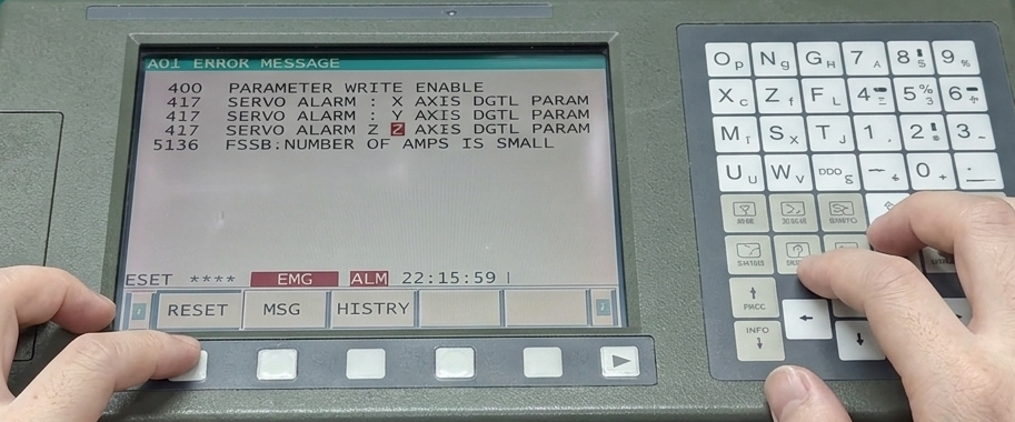 Pantalla CNC Fanuc mostrando alarma 417 servo error excess